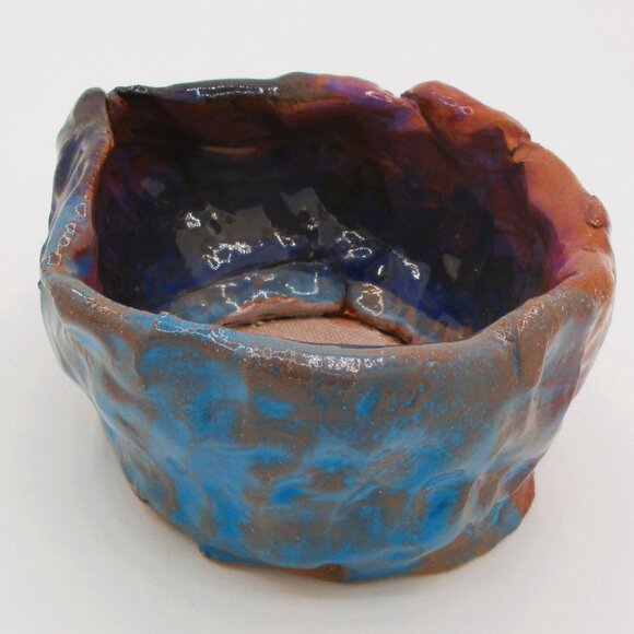 Handmade Abstract Wolf Pottery Bowl Blue & Brown Glaze Signed - Picture 4 of 5